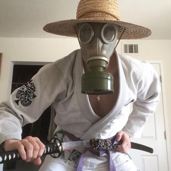 Meet your Posher, Mark - Picture 1 of 1